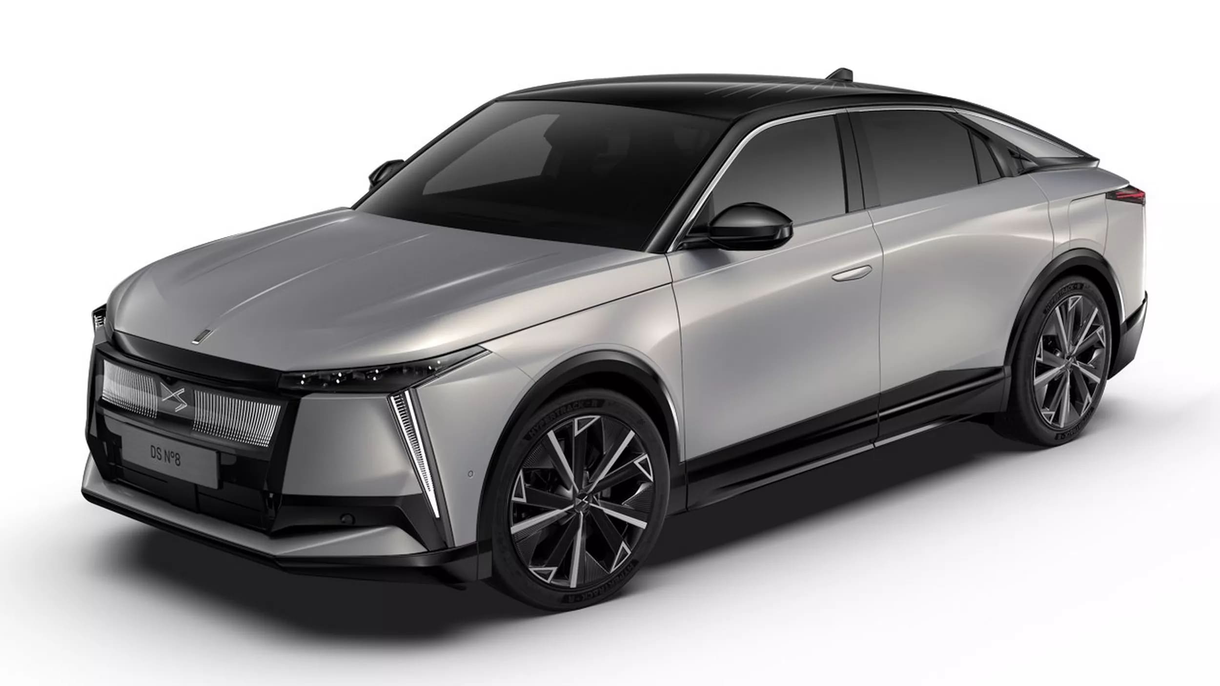 DS N°8 (2025-present)